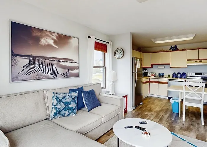 Sunny Ocean With Private Balcony & Laid-back Comfort * Ocean City