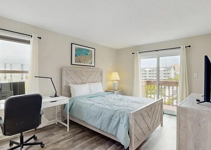 Sunny Ocean With Private Balcony & Laid-back Comfort